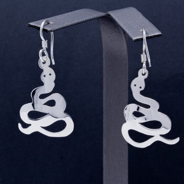 Aretes Serpientes Lisas