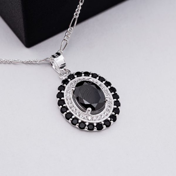 Dije Ovalo Zirconias Blanca y Negra