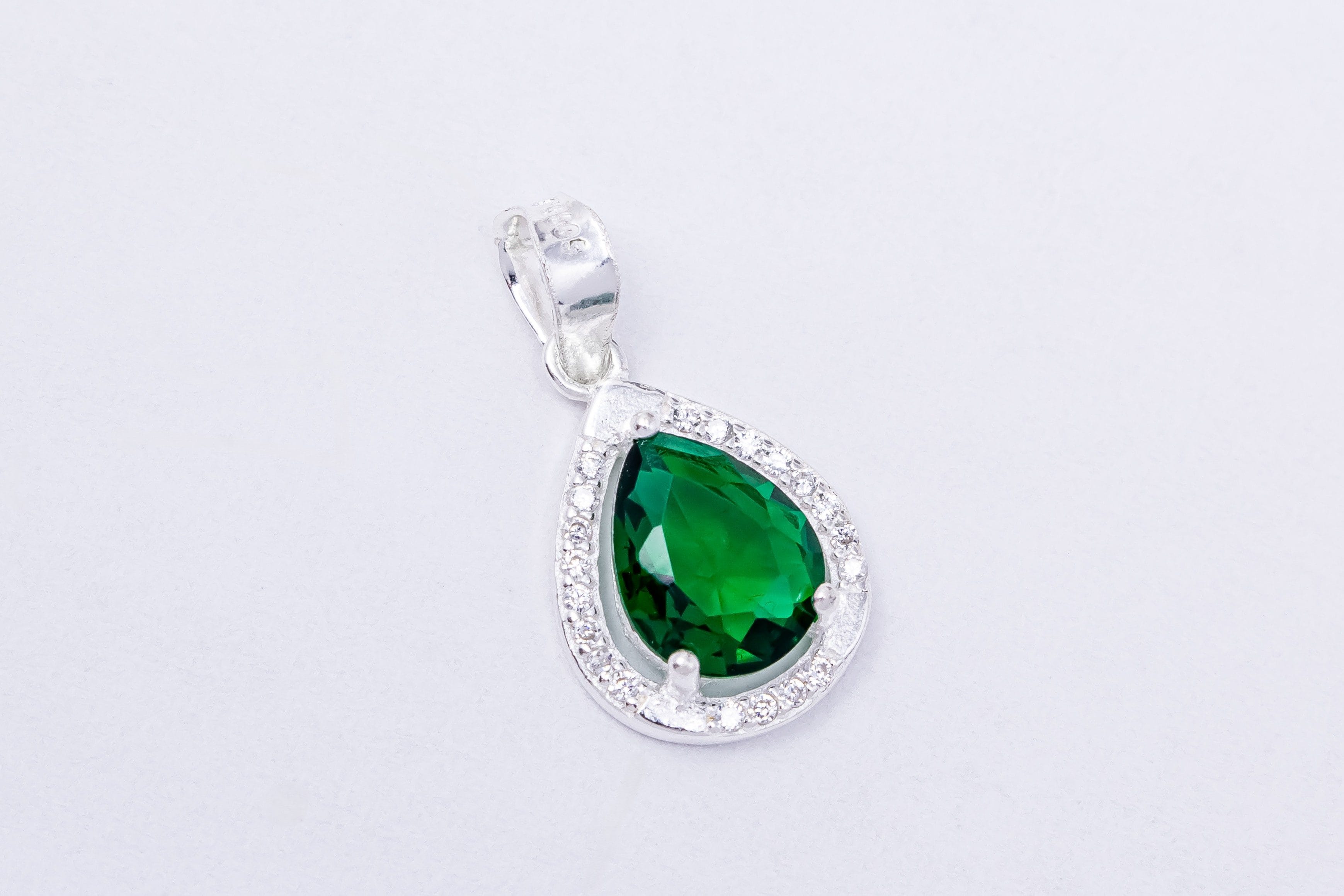 Dije Gota Zirconia Verde y Blanca - Imagen 3